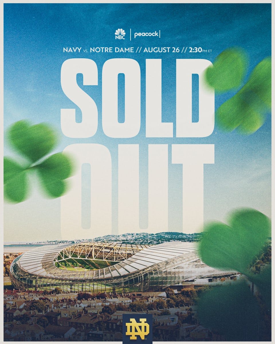 Díolta amach. Sold out.

Either way you say it

 Aviva Stadium is going to be a packed house ☘️

#GoIrish☘️ 